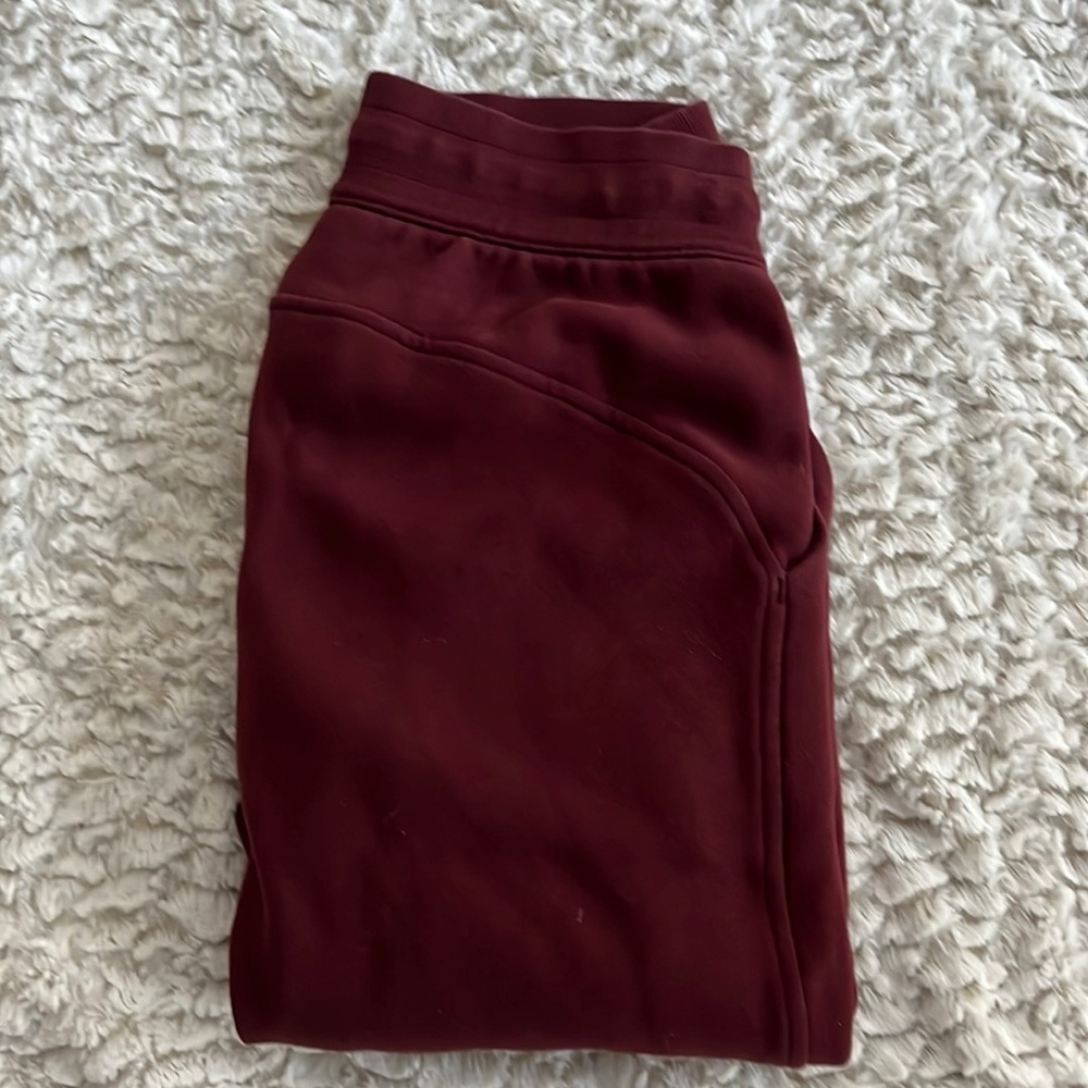 Lululemon HR scuba jogger